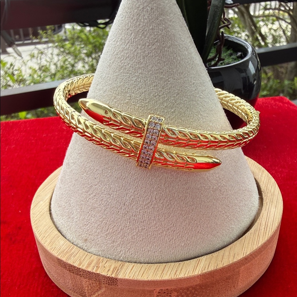 Gold Textured Bracelet with Rhinestone Accent 8 inch - Picture 2 of 4